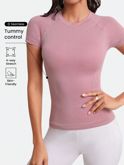 Women's Seamless Raglan Sleeve Athletic T-Shirt — Fitted Gym Workout Top