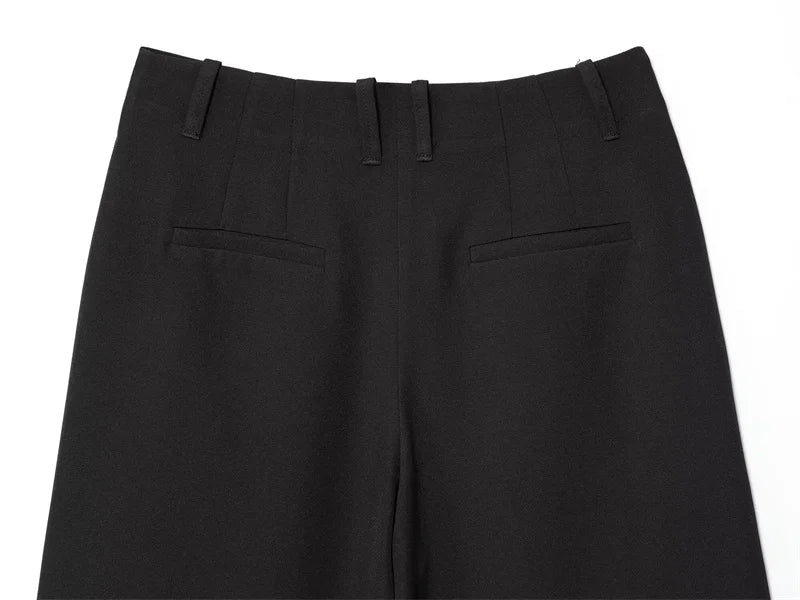 Women's Black Cropped Casual Shorts — Simple Summer Commuter Shorts