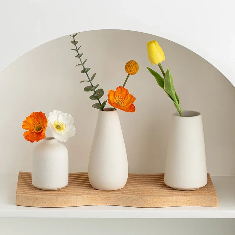 White Mini Ceramics Vase Ceramic Flower Vase Solid Vases for Flower Home Table Decor Vase Flower Bottle Solid Vases For Decor