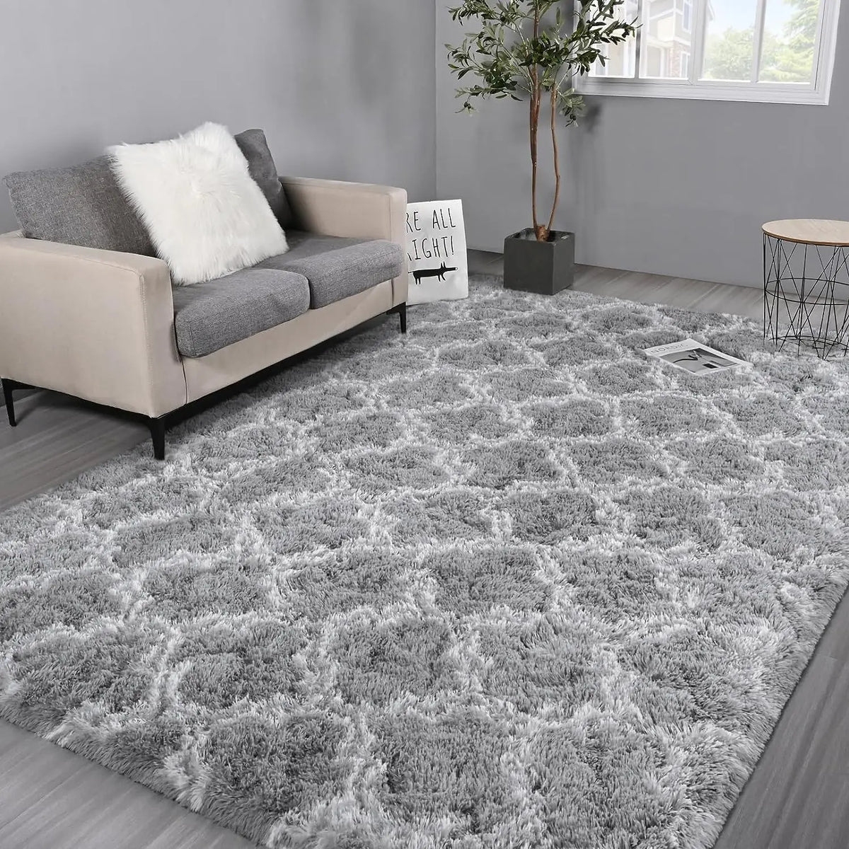 VIKAMA Geometric Plush Area Rug – Ultra Soft Large Carpet for Living Room, Coffee Table & Kids Bedroom