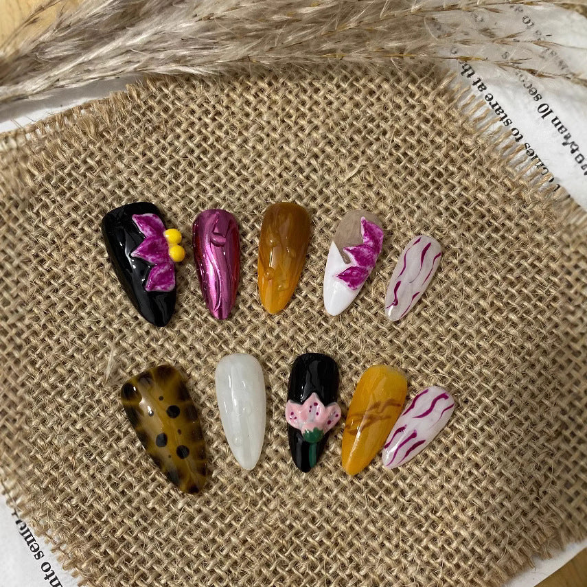 Three-dimensional Carved White High-grade Mid-length Manicure Wear Nail - DropOnline.co