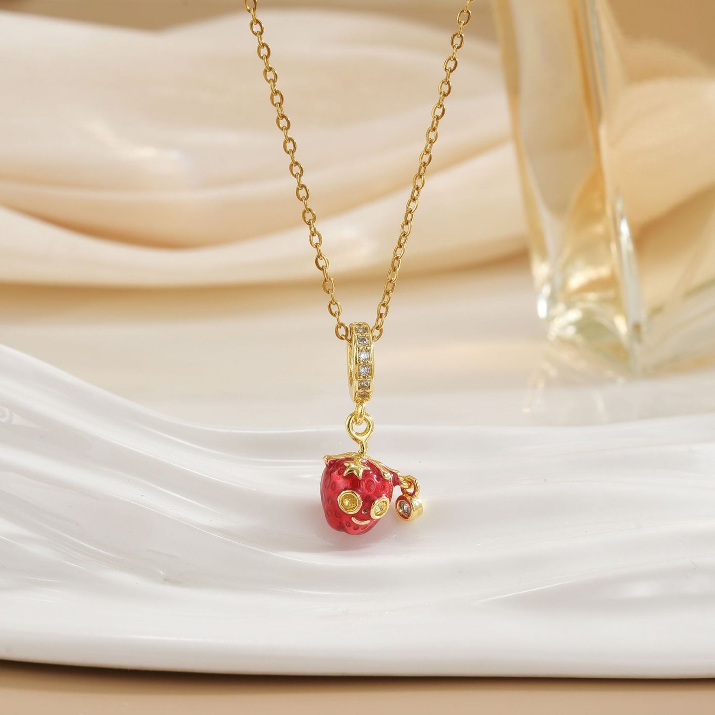 Women's Fashion Trendy Strawberry Cute Necklace - DropOnline.co