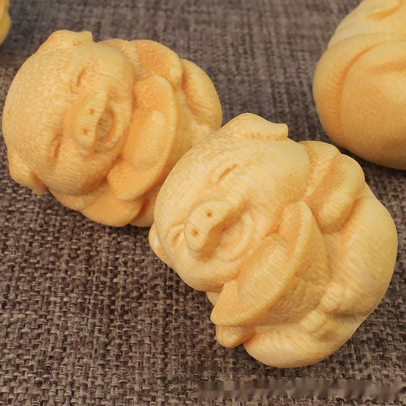 Fulu Pig Solid Bamboo Carving Ornaments - DropOnline.co