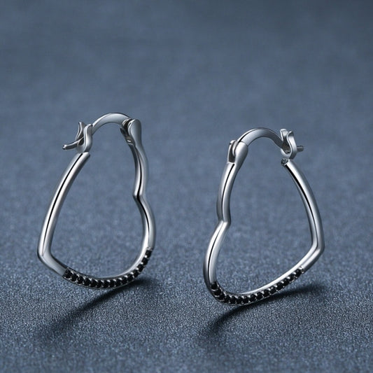 Creative Hollow Heart-shaped Zircon Necklace - DropOnline.co