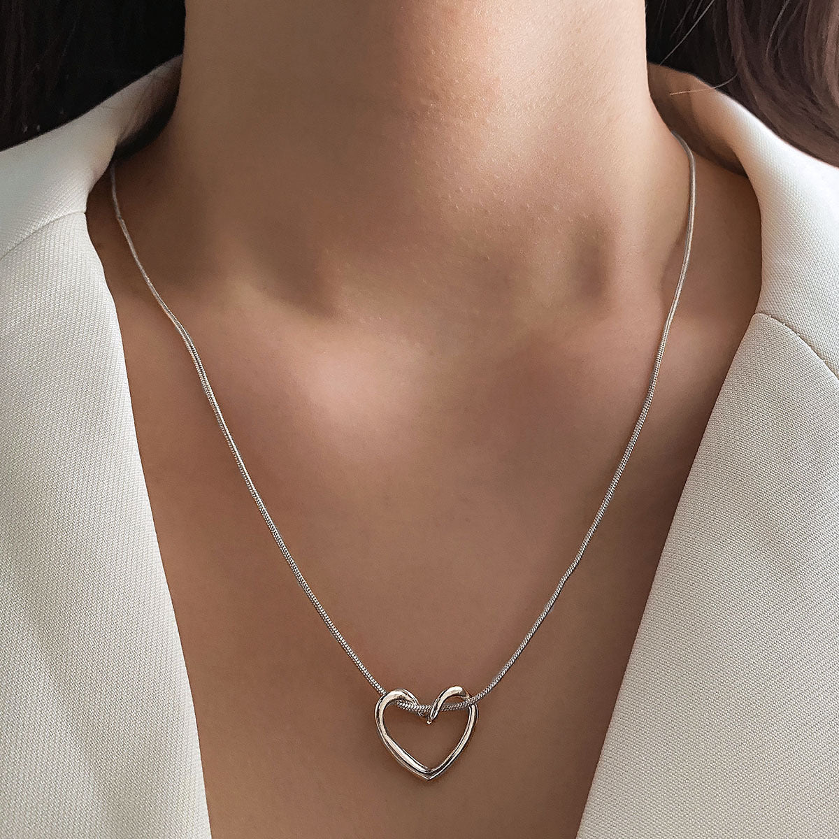 Niche Hollow Heart Necklace for Women - Delicate Cutout Heart Pendant - DropOnline.co
