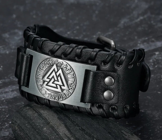 Nordic Viking Totem Triangle Energy Men's Leather Bracelet - DropOnline.co