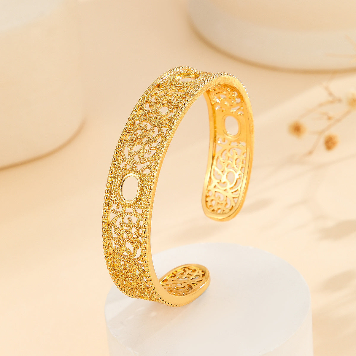 1pcs Luxury Style Gold Bracelet Hollowed Out Lace Flower Design Wedding Gold Jewelry - DropOnline.co