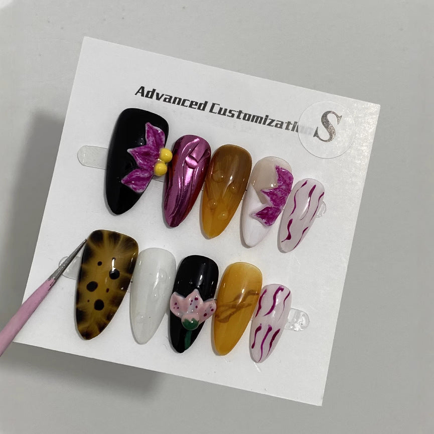 Three-dimensional Carved White High-grade Mid-length Manicure Wear Nail - DropOnline.co