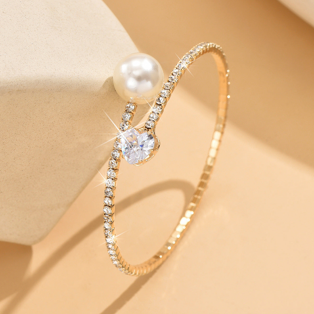 Women's Pearl Heart Full Diamond Bracelet Elastic Jewelry - DropOnline.co