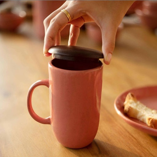Ceramic Peach Coffee Mug With Wooden Lid - DropOnline.co