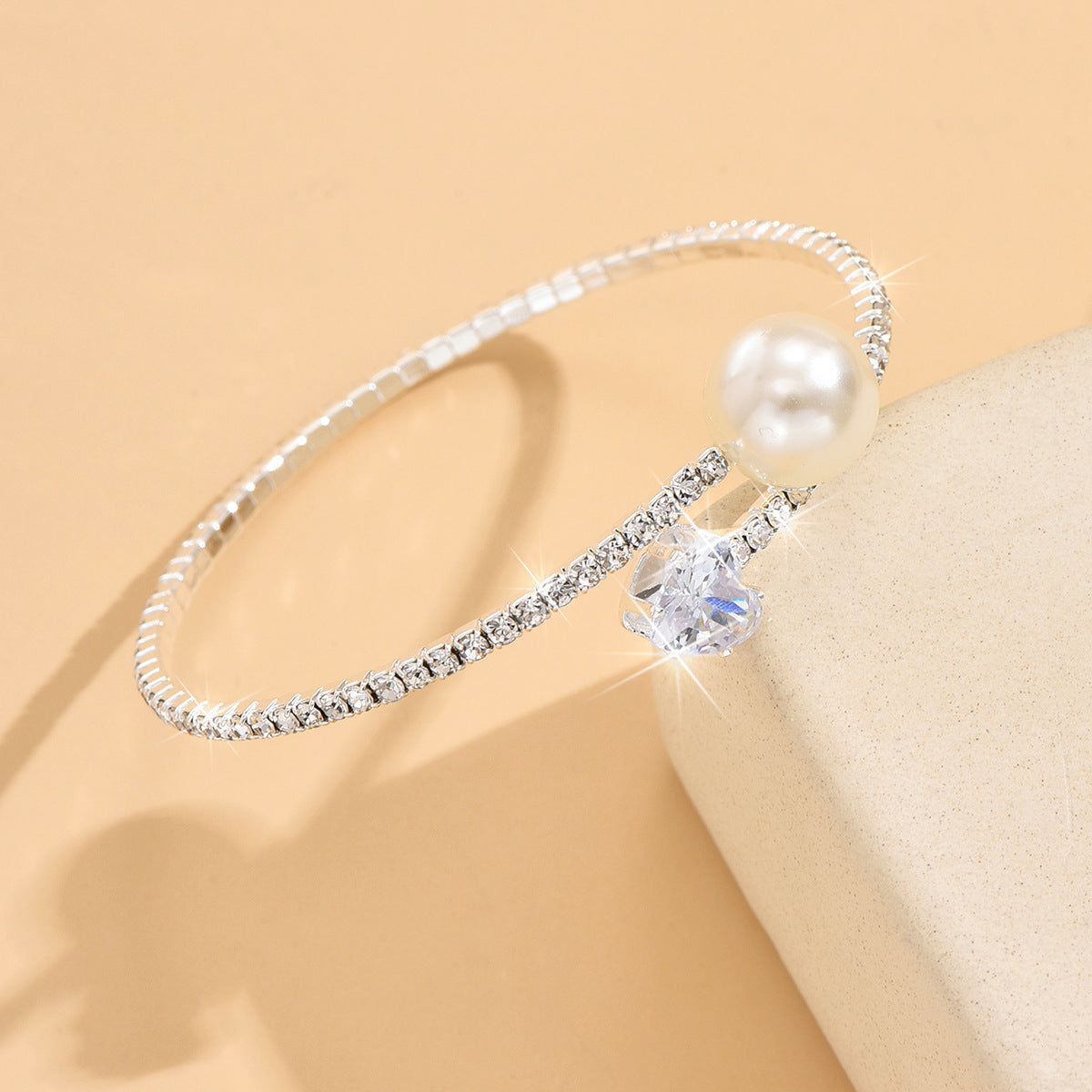 Women's Pearl Heart Full Diamond Bracelet Elastic Jewelry - DropOnline.co