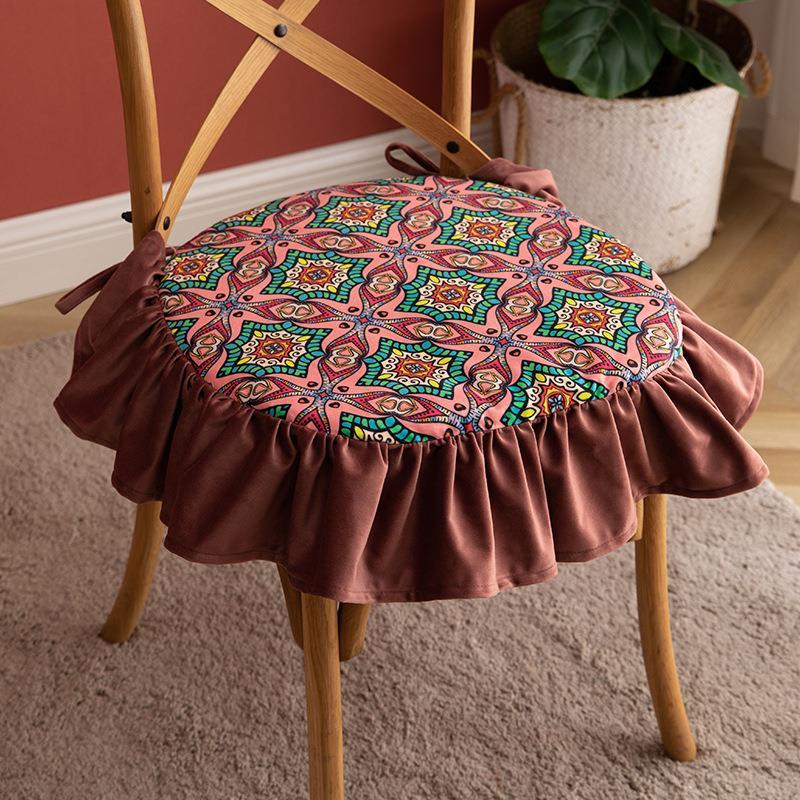 Four Seasons Holland Fleece Print Seat Cushion - DropOnline.co