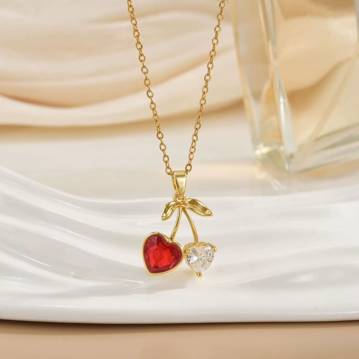 Women's Cherry Necklace Does Not Fade High-end Pendant Versatile Clavicle Chain - DropOnline.co