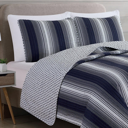 Everette Collection Ombre Striped Quilt Set